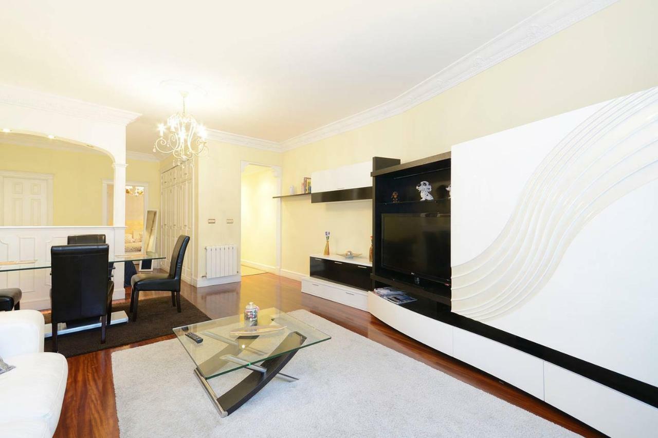 Apartamento Frente Al Guggenheim Con Wifi Y Parking Privado Gratis Διαμέρισμα Μπιλμπάο Εξωτερικό φωτογραφία