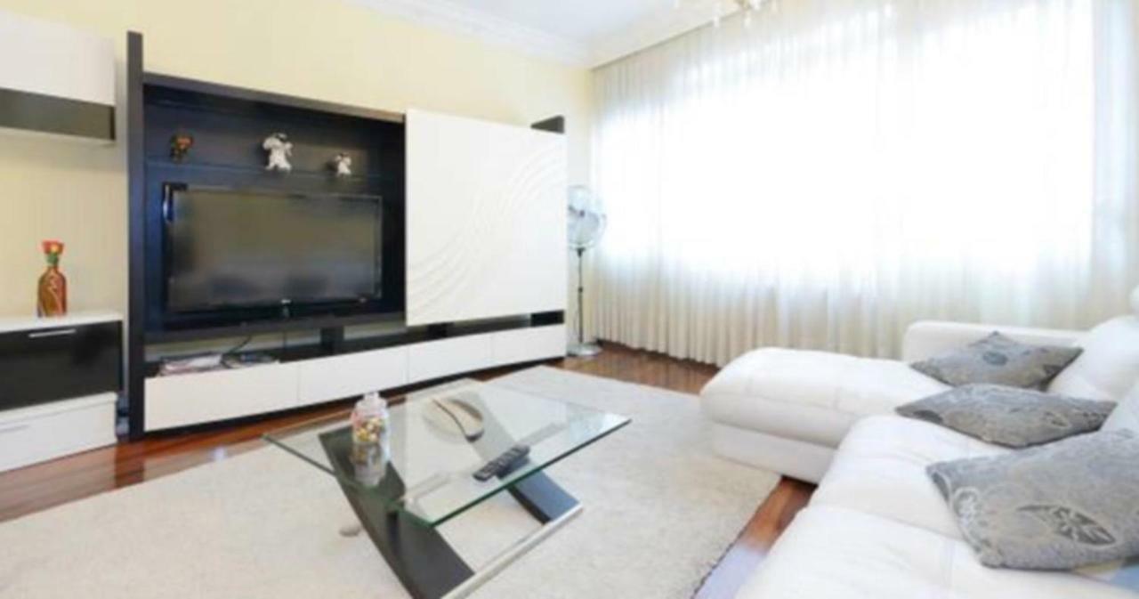 Apartamento Frente Al Guggenheim Con Wifi Y Parking Privado Gratis Διαμέρισμα Μπιλμπάο Εξωτερικό φωτογραφία