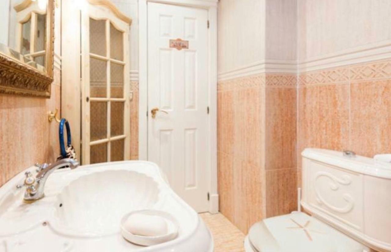 Apartamento Frente Al Guggenheim Con Wifi Y Parking Privado Gratis Διαμέρισμα Μπιλμπάο Εξωτερικό φωτογραφία